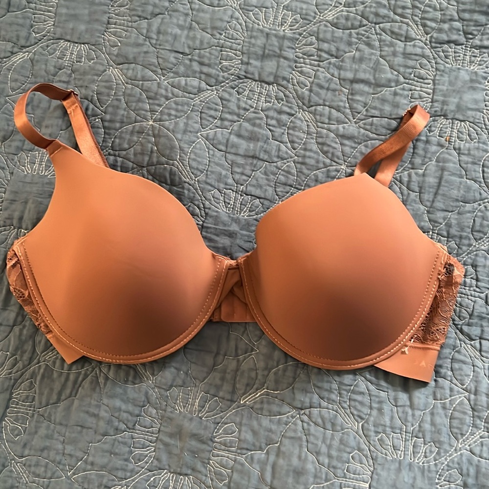 Danskin bra 38D